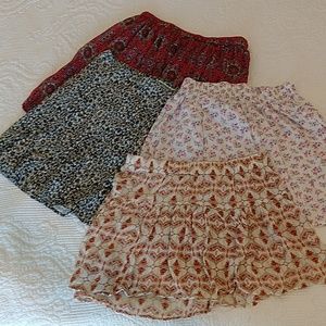 Hollister size small mini skirts